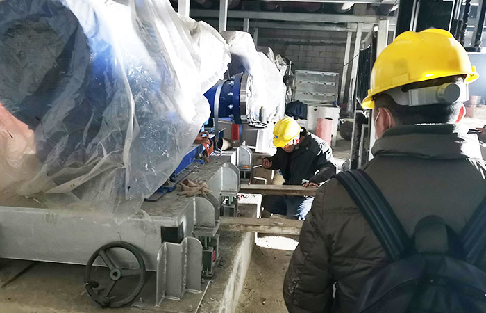 杭州蕭山機場三期T4航站樓主機房安裝金諾水泵減震器案例！